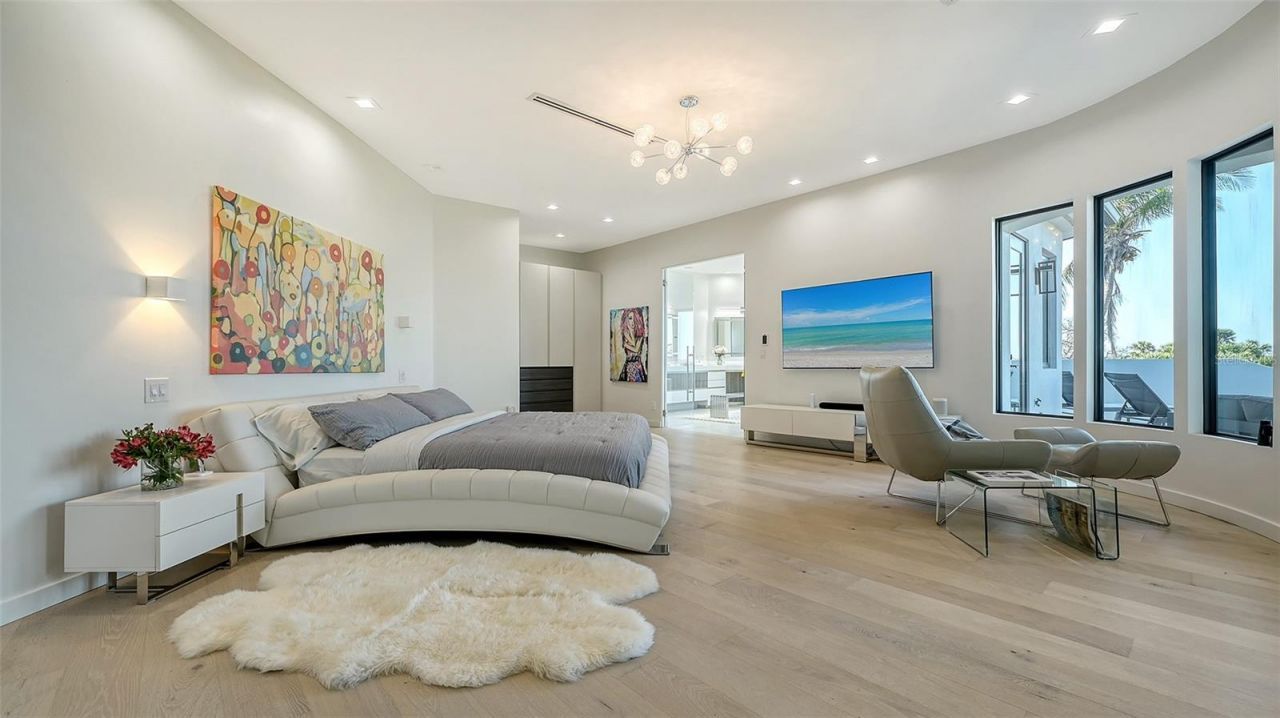 1540 Hillview Drive, Sarasota, FL 34239 Photo