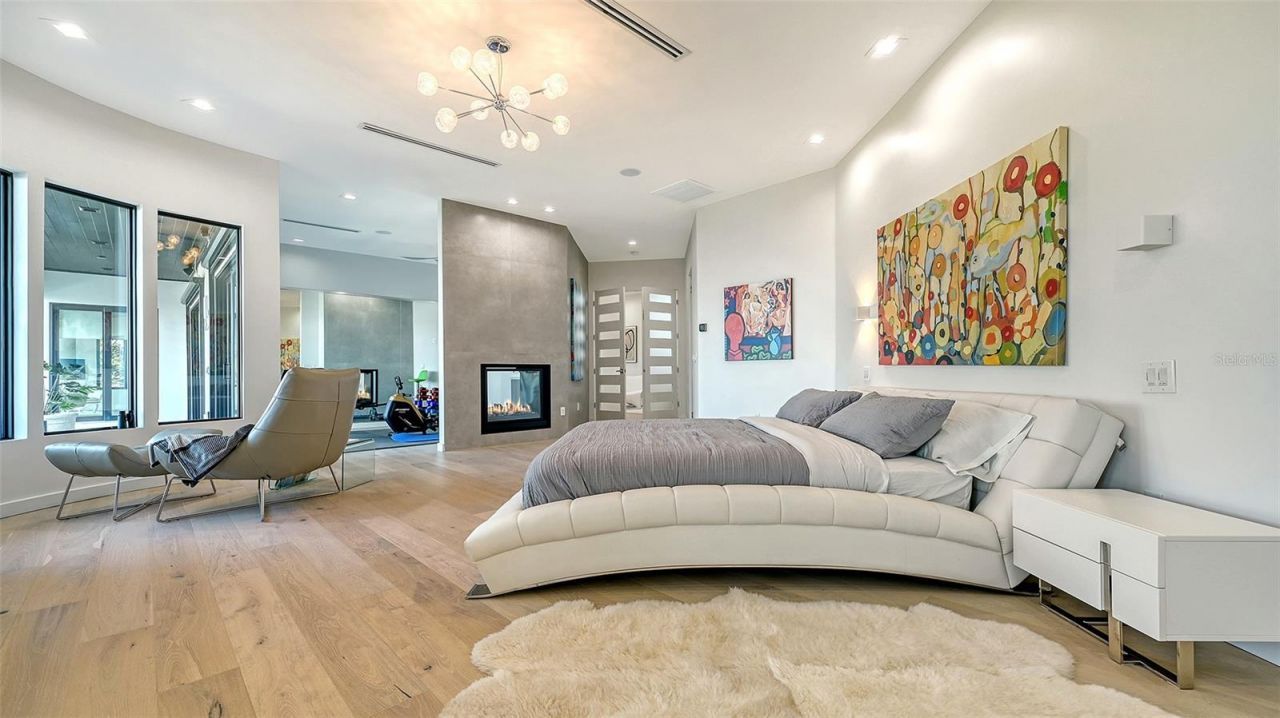 1540 Hillview Drive, Sarasota, FL 34239 Photo