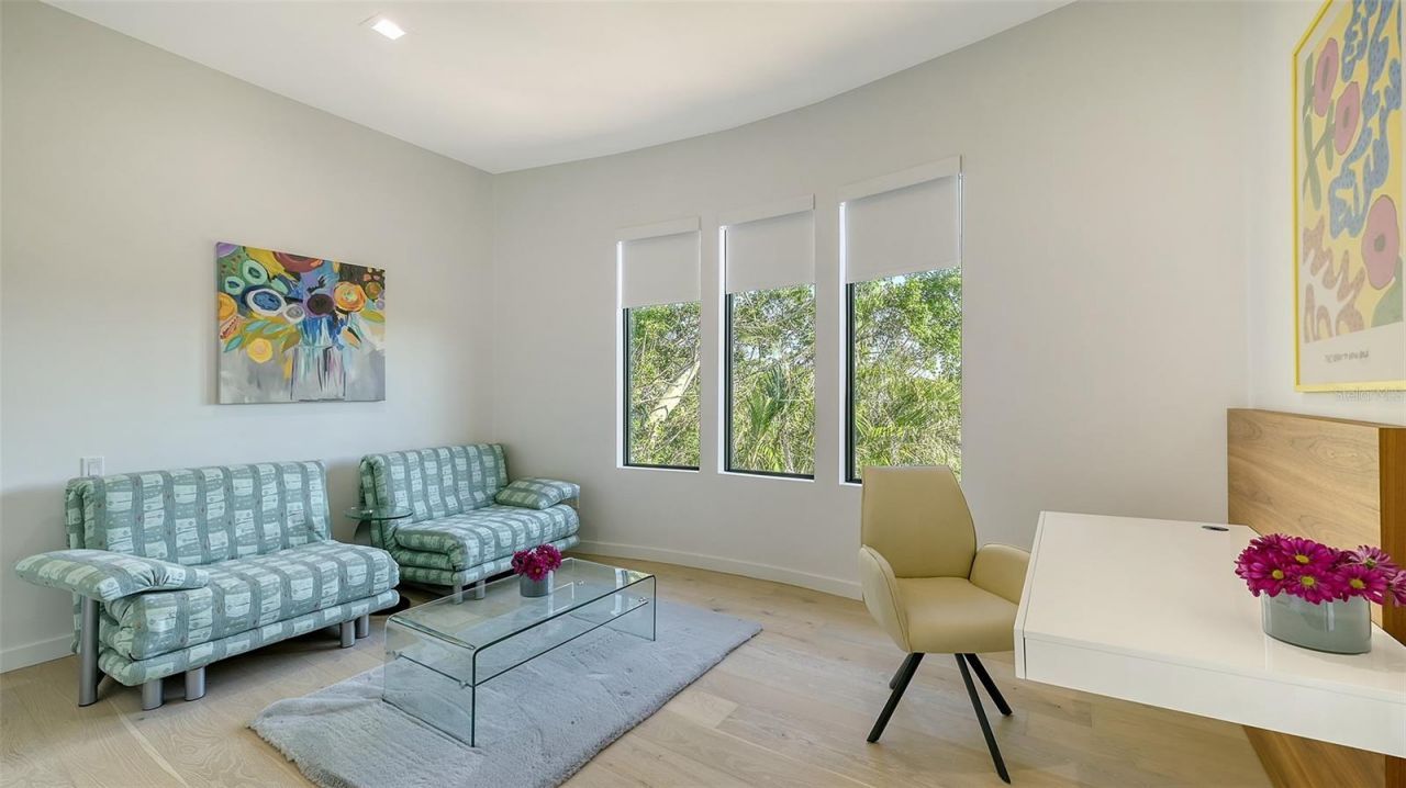 1540 Hillview Drive, Sarasota, FL 34239 Photo