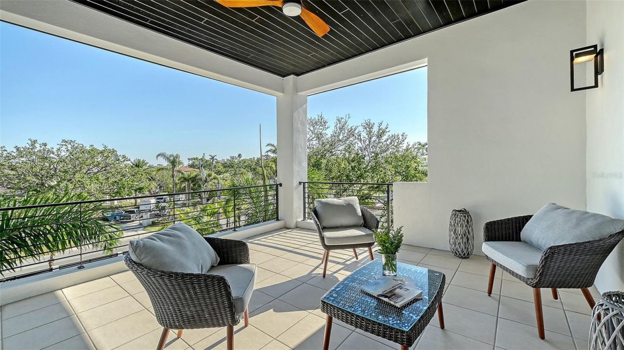 1540 Hillview Drive, Sarasota, FL 34239 Photo