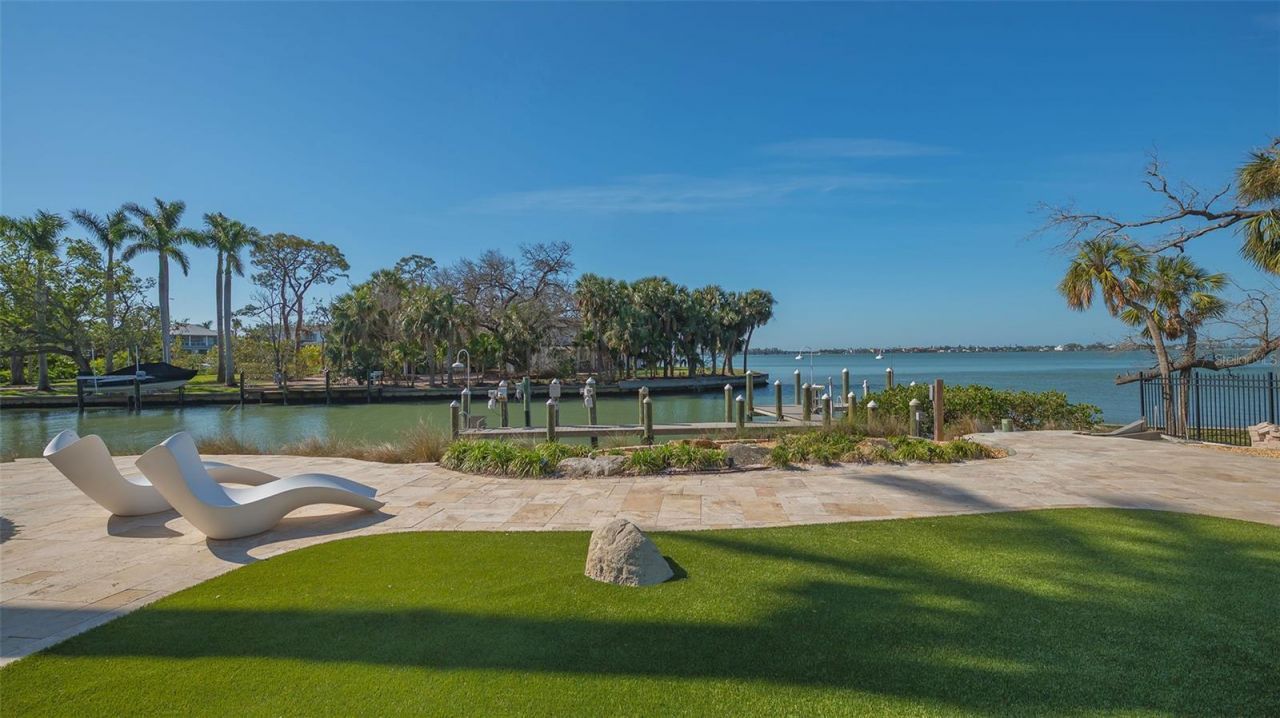 1540 Hillview Drive, Sarasota, FL 34239 Photo