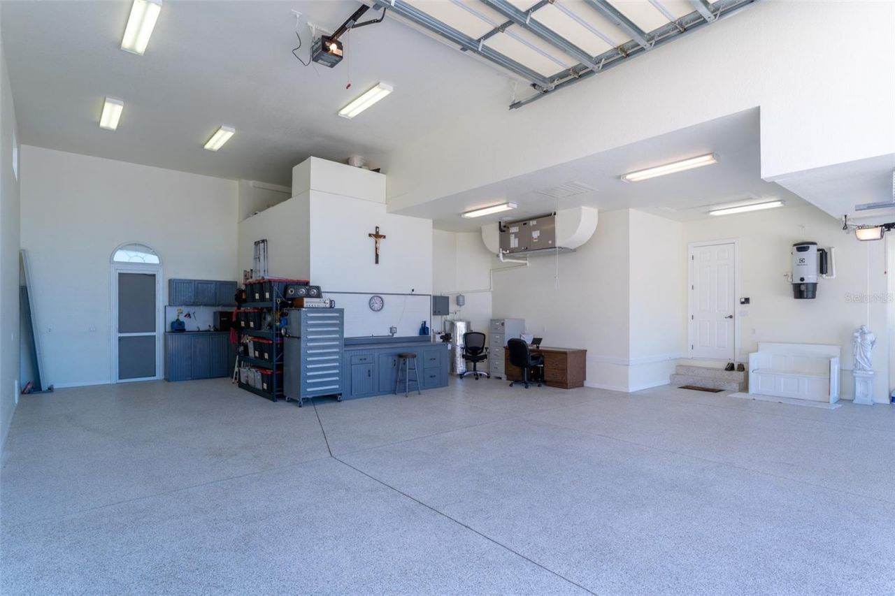 10544 Poughkeepsie Circle, Port Charlotte, FL 33981 Photo