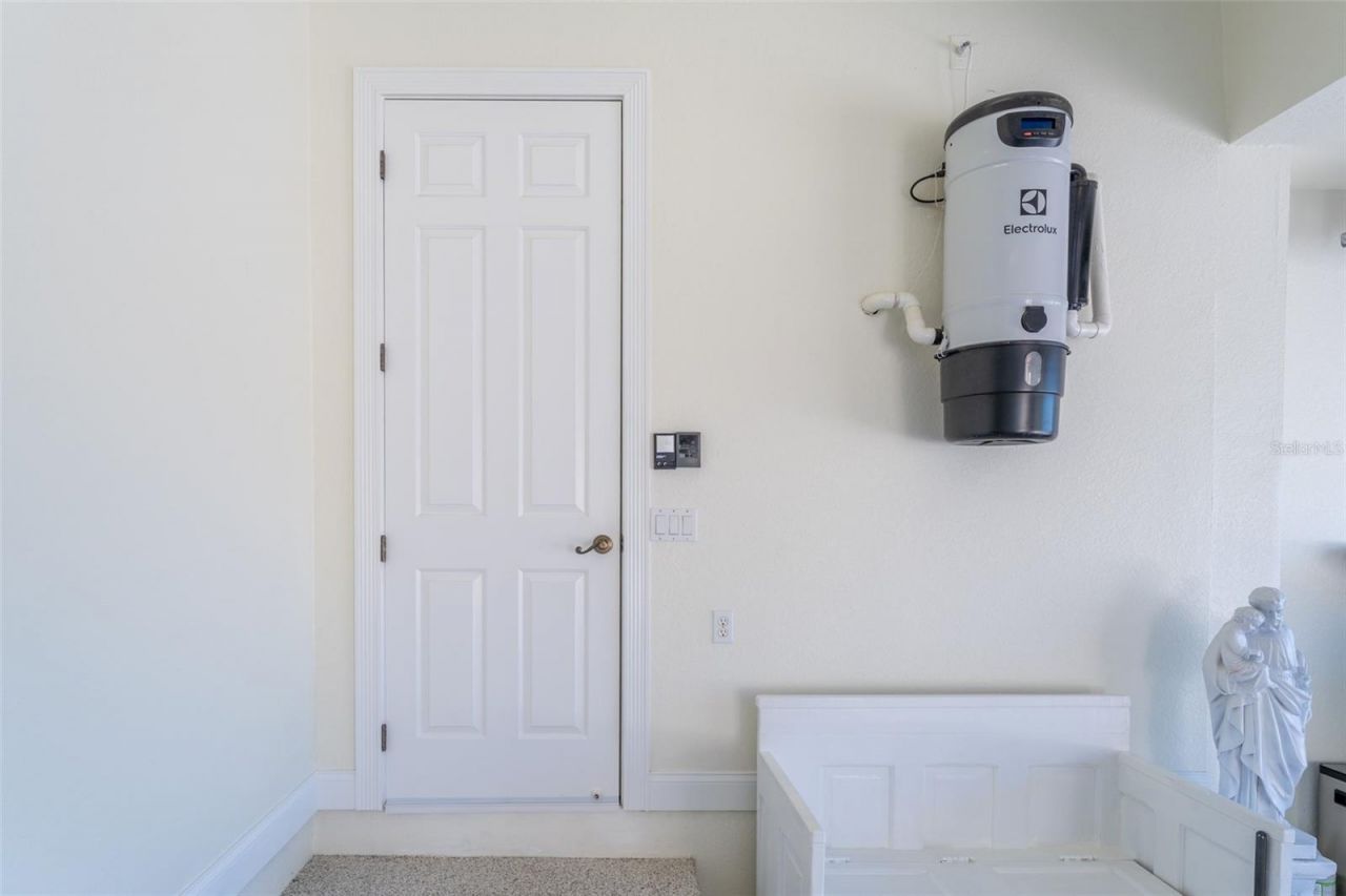 10544 Poughkeepsie Circle, Port Charlotte, FL 33981 Photo