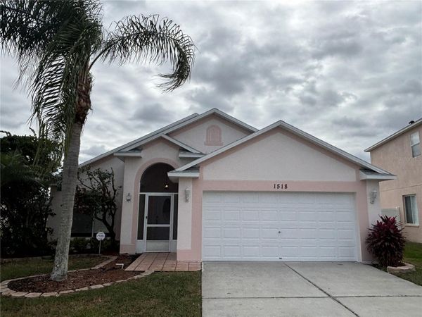 1518 ATAMI COURT, WESLEY CHAPEL, FL 33544
