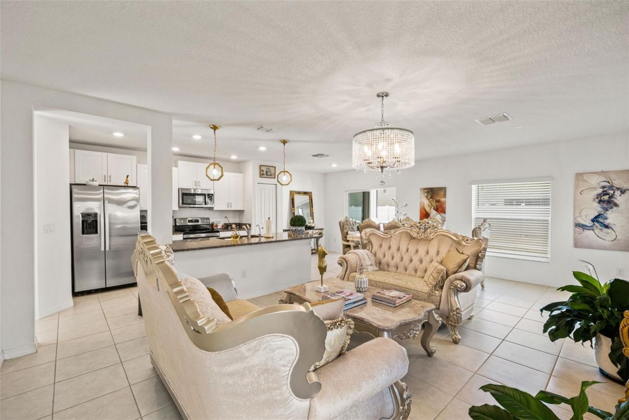 6744 Back Forty Loop, Zephyrhills, FL 33541 Photo