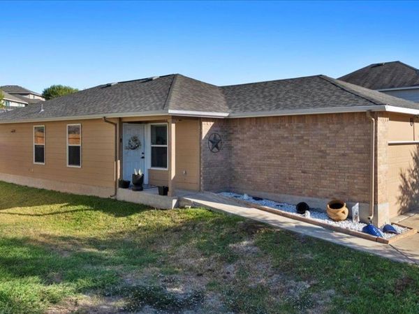 8824 Southwick DR, Austin, TX 78724