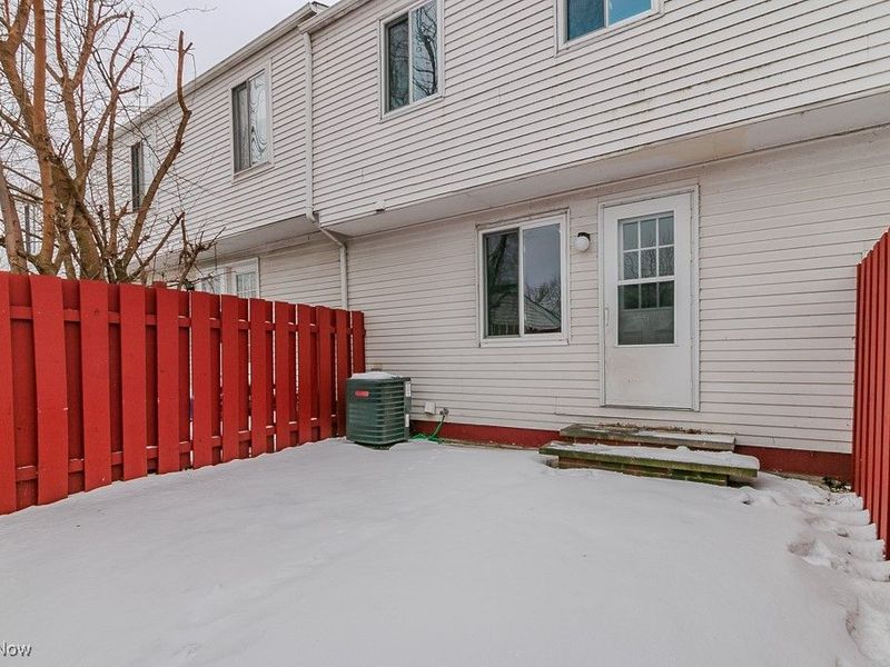 7507 Essex Drive, Mentor, OH 44060 Photo 11