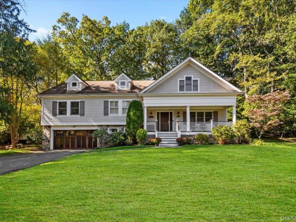 14 Eagles Bluff, Rye Brook, NY 10573