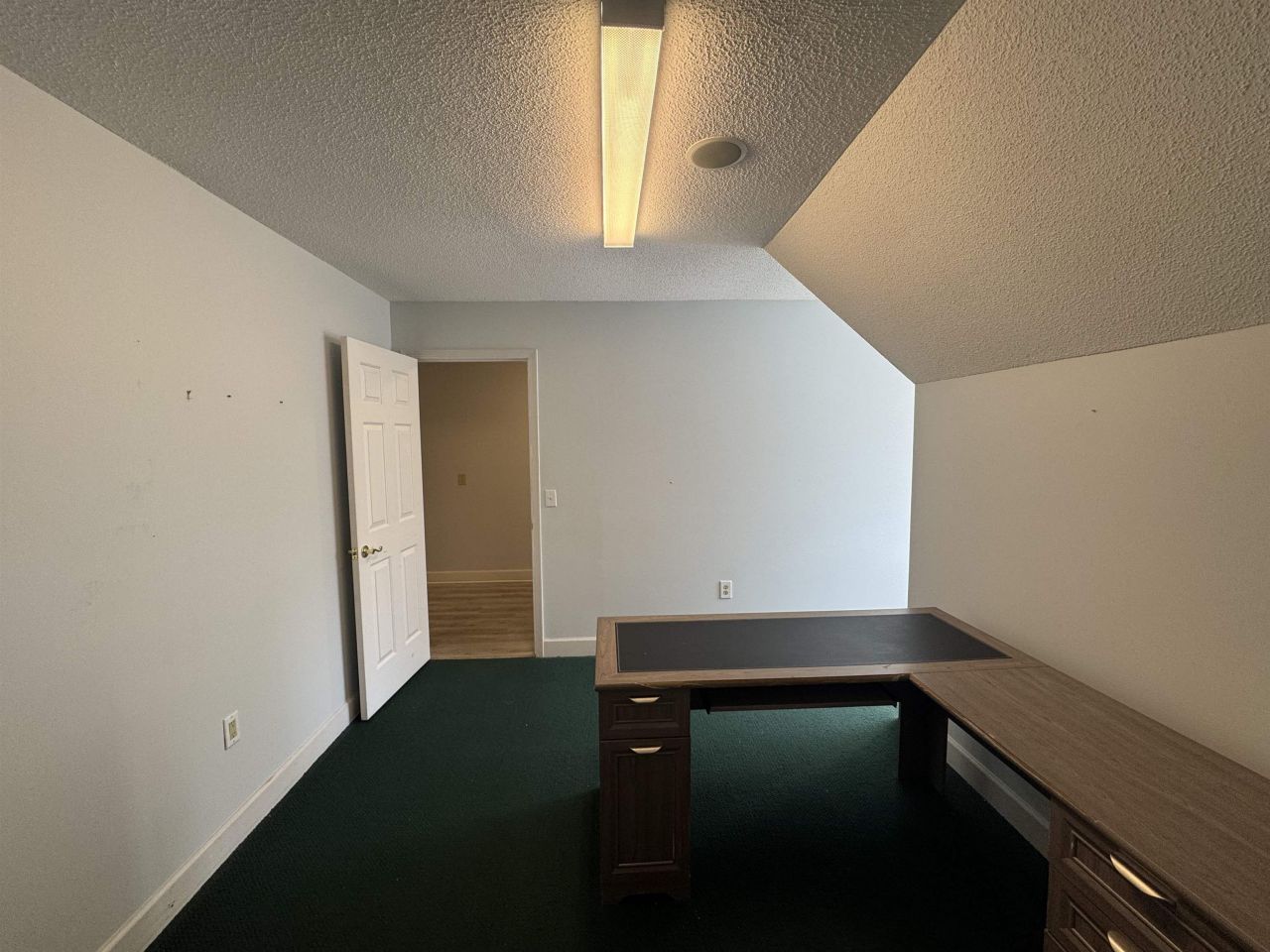 2105 Cromley Circle Photo 12