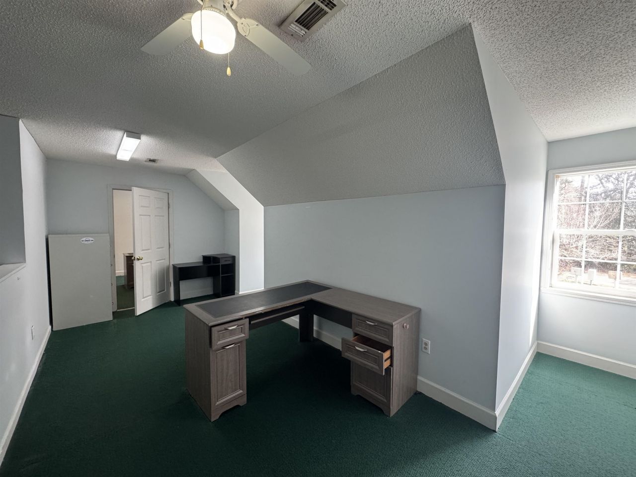 2105 Cromley Circle Photo 16