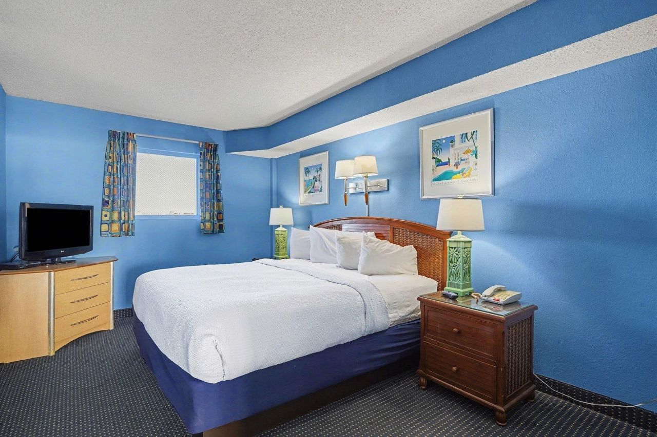 2701 S Ocean Blvd. Photo 14