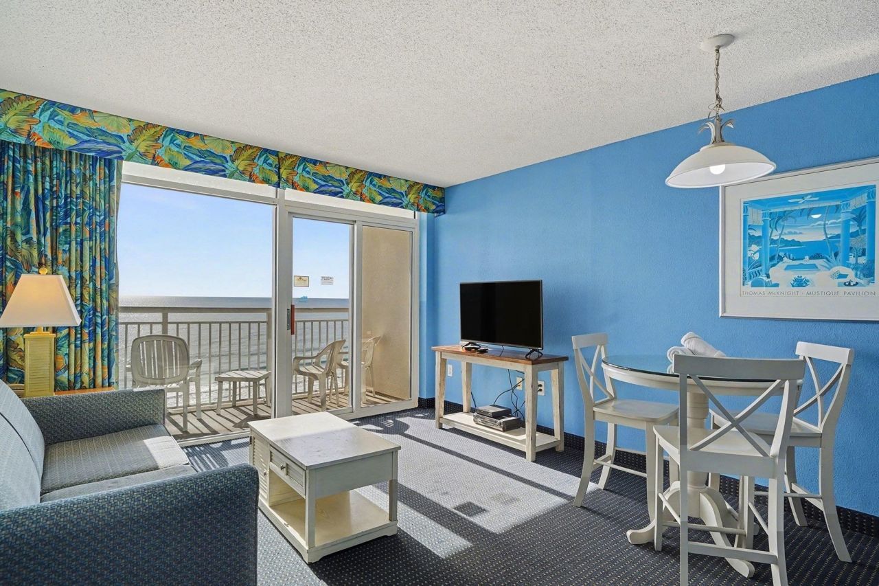 2701 S Ocean Blvd. Photo 4