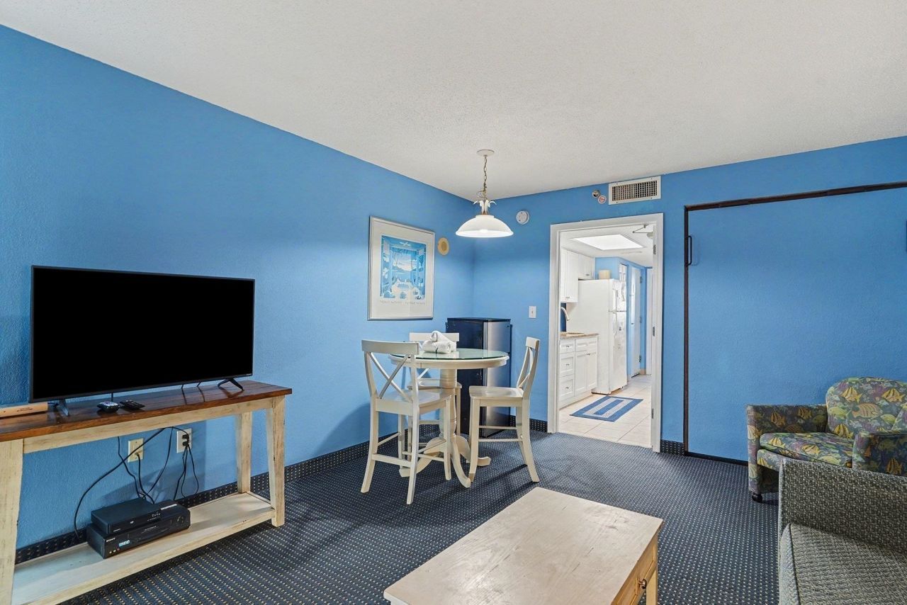 2701 S Ocean Blvd. Photo 7