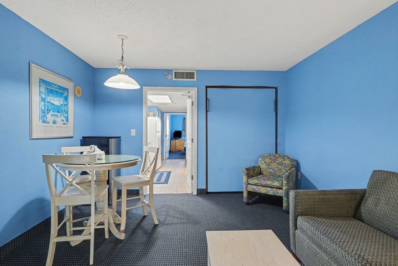 2701 S Ocean Blvd. Photo 8