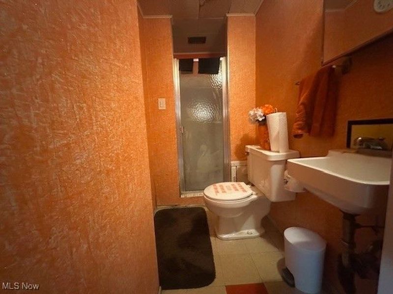 9717 Alexander Road, Garfield Heights, OH 44125 Photo 11