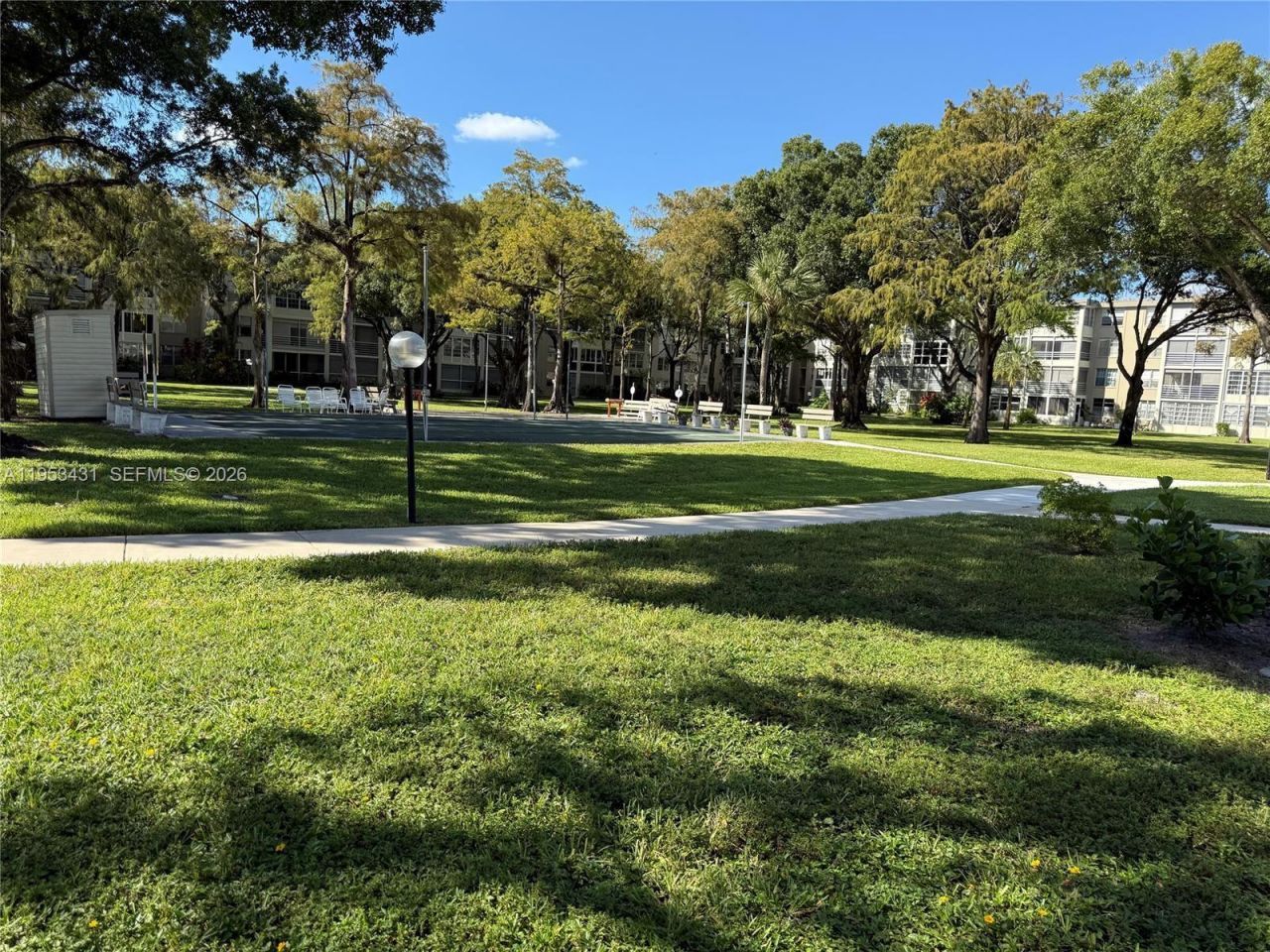 2900 NW 48th Ter, Unit 115, Lauderdale Lakes, FL 33313 Photo