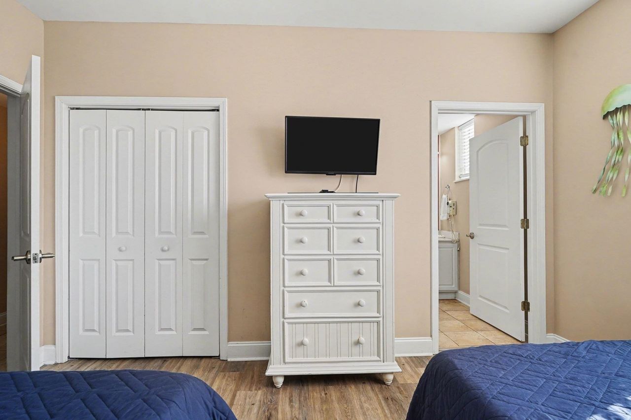 4604 S Ocean Blvd. Photo 25