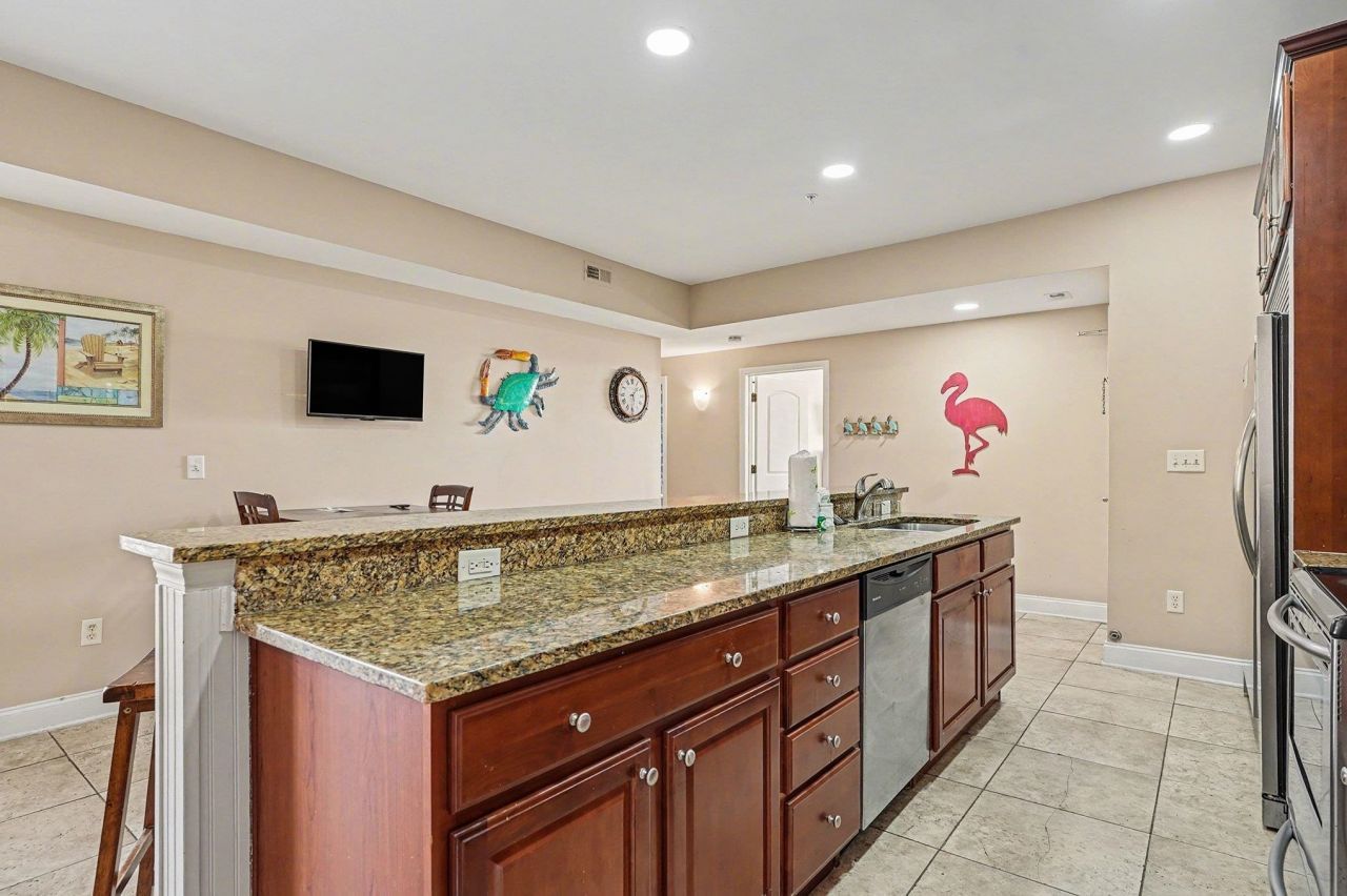 4604 S Ocean Blvd. Photo 9