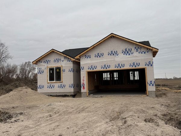 1738 1st Street, Nevada, IA 50201