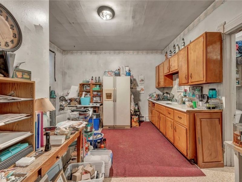 317 West Avenue, Elyria, OH 44035 Photo 10