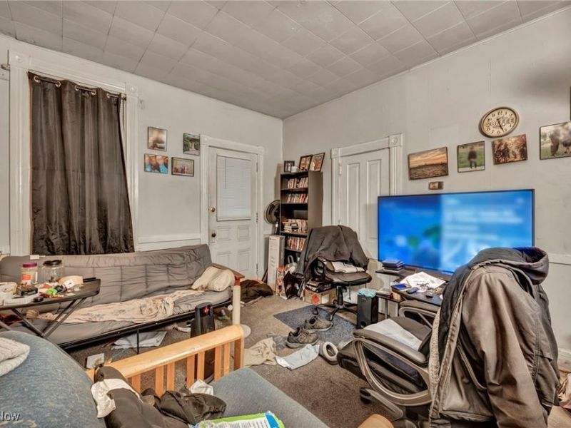 317 West Avenue, Elyria, OH 44035 Photo 16