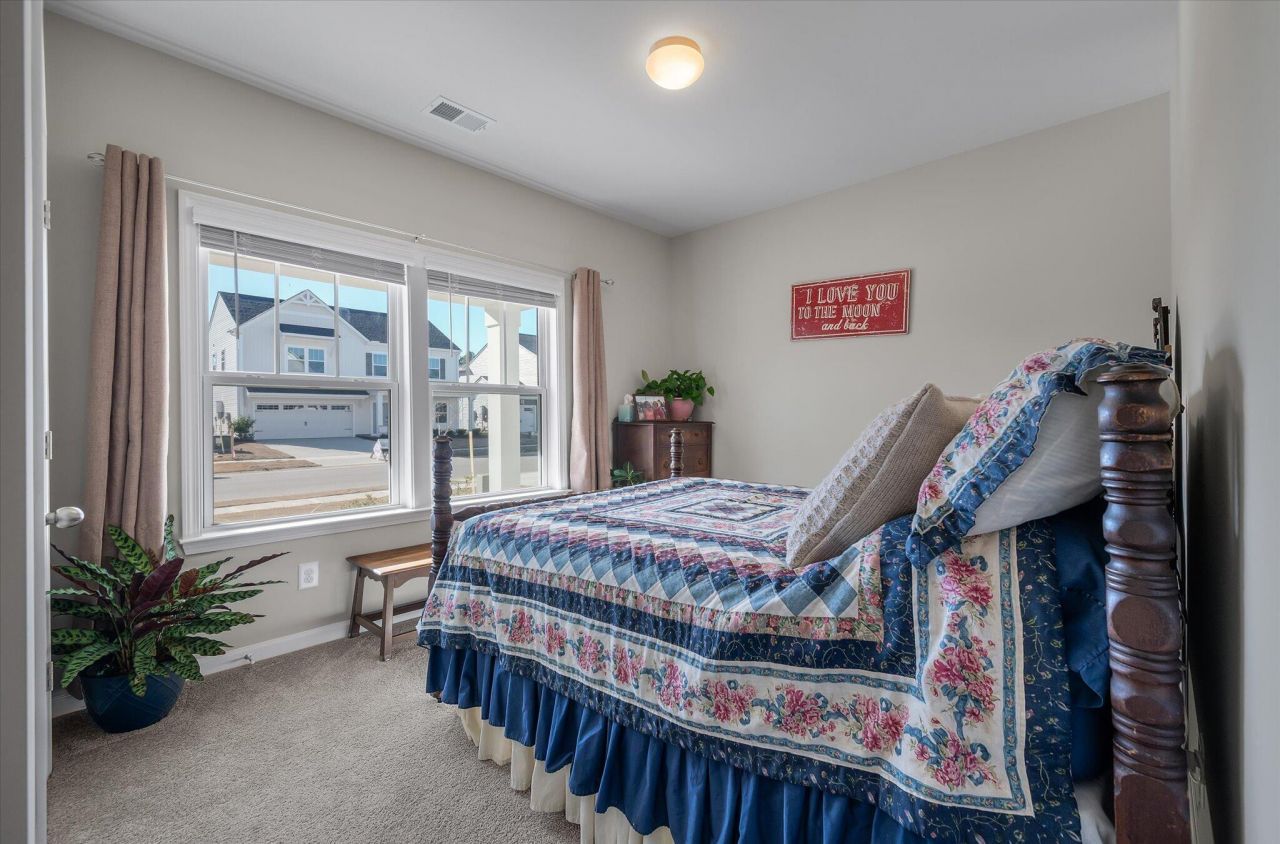 1033 Marsh Harrier Photo 21