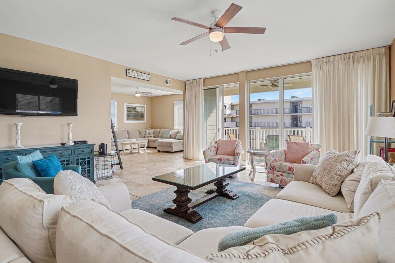 4604 S Ocean Blvd. Photo 4