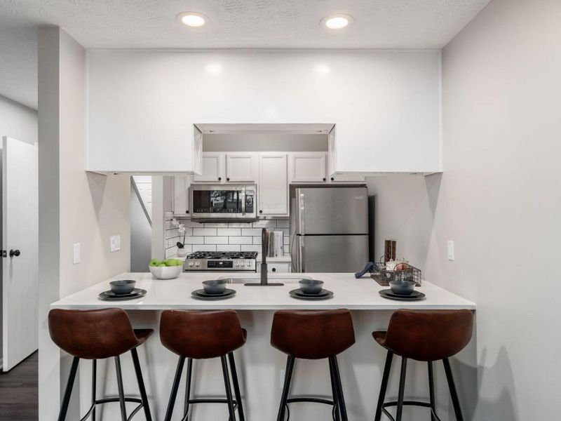 4644 Hobson Drive, Unit 13D, Columbus, OH 43228 Photo 15