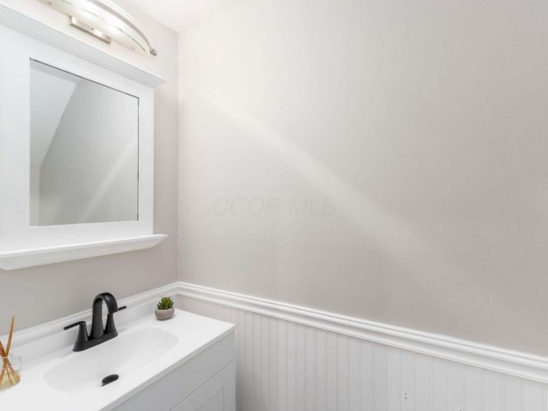 4644 Hobson Drive, Unit 13D, Columbus, OH 43228 Photo 23