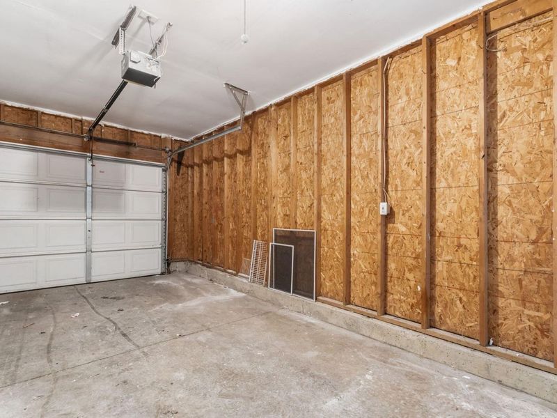 4644 Hobson Drive, Unit 13D, Columbus, OH 43228 Photo 32