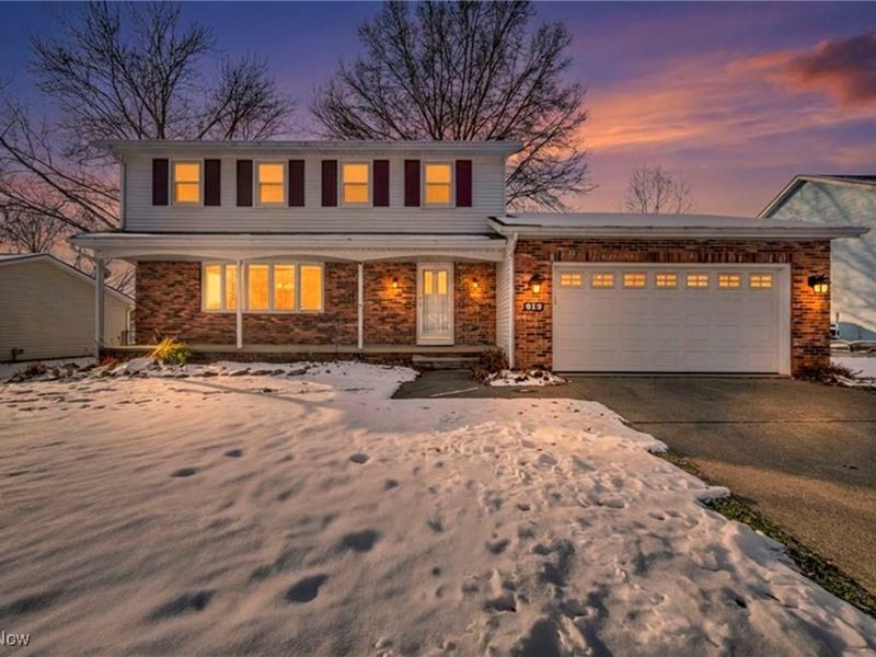 812 Westminister Drive, Brunswick, OH 44212 Photo 1