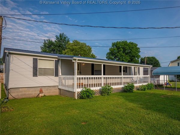 133 Rockwood Drive, Bancroft, WV 25011