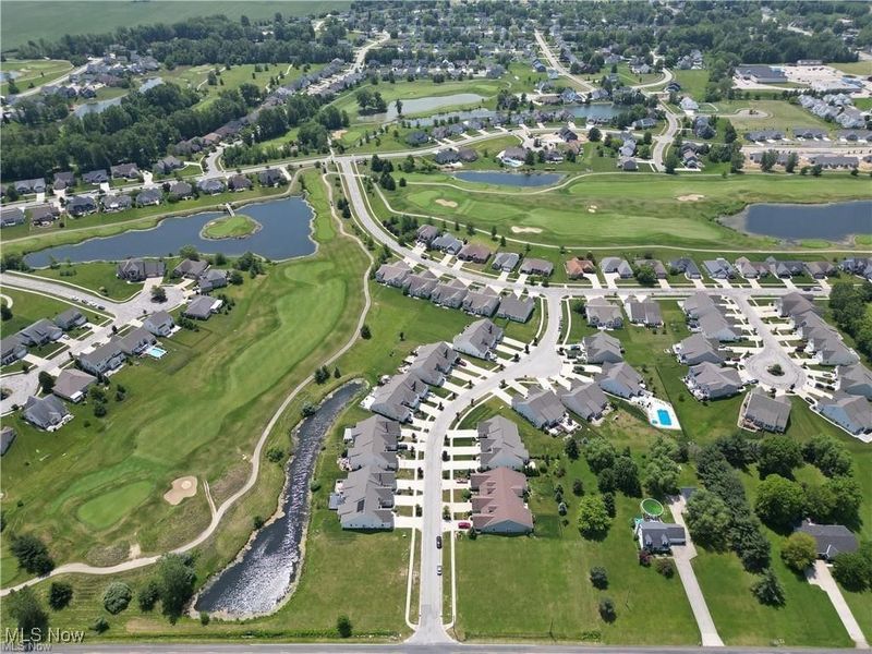 829-831 Robinson Drive, Lagrange, OH 44050 Photo 4