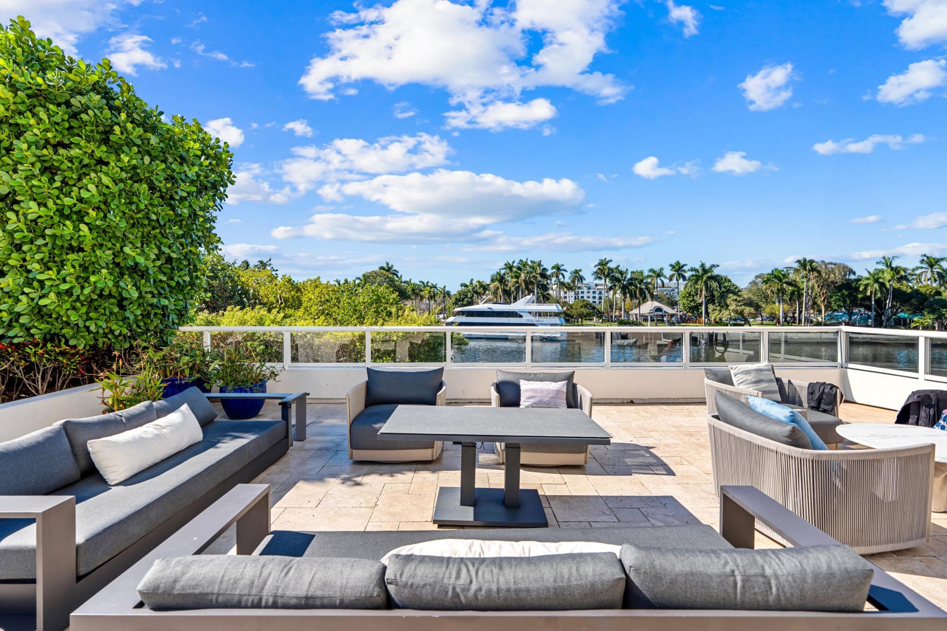 50 East Road, Unit 12g (penth, Delray Beach, FL 33483 Photo