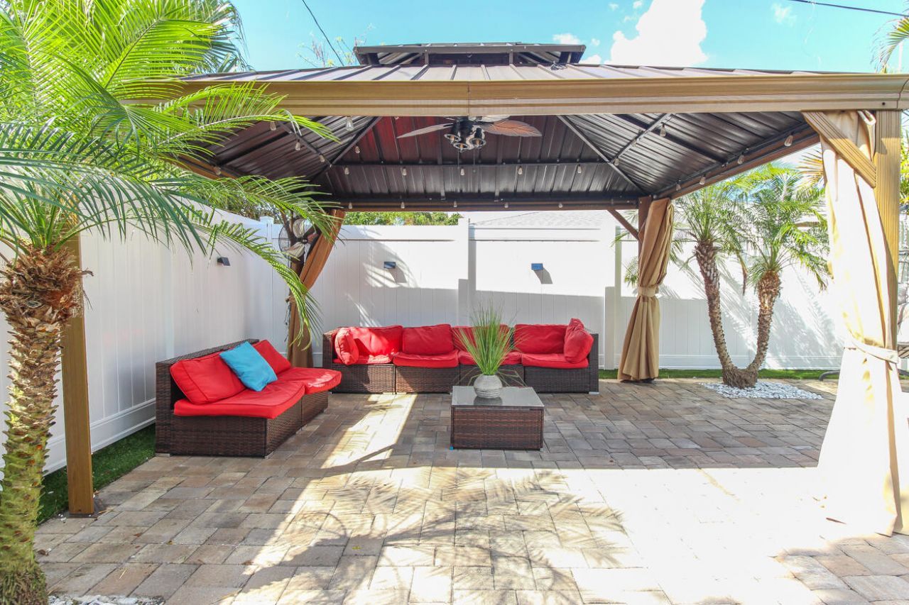 1283 Wynnewood Dr Drive, West Palm Beach, FL 33417 Photo