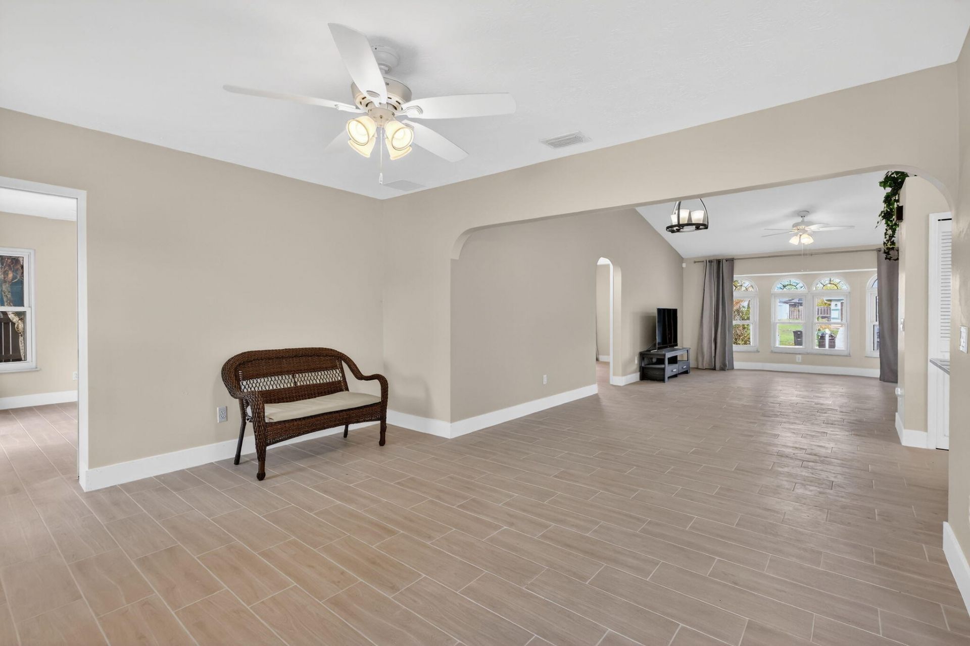 320 NE Surfside Avenue, Port Saint Lucie, FL 34983 Photo