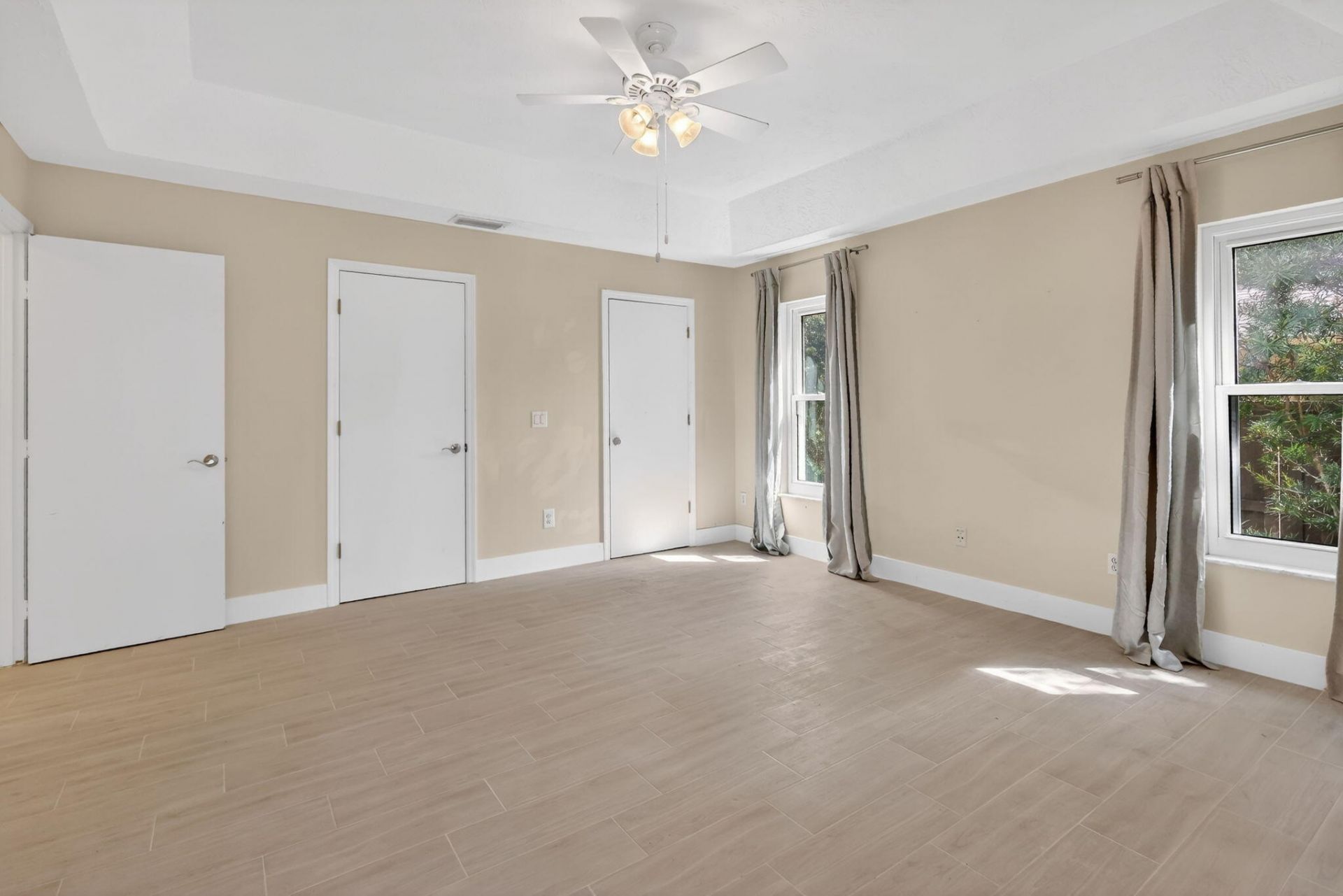 320 NE Surfside Avenue, Port Saint Lucie, FL 34983 Photo