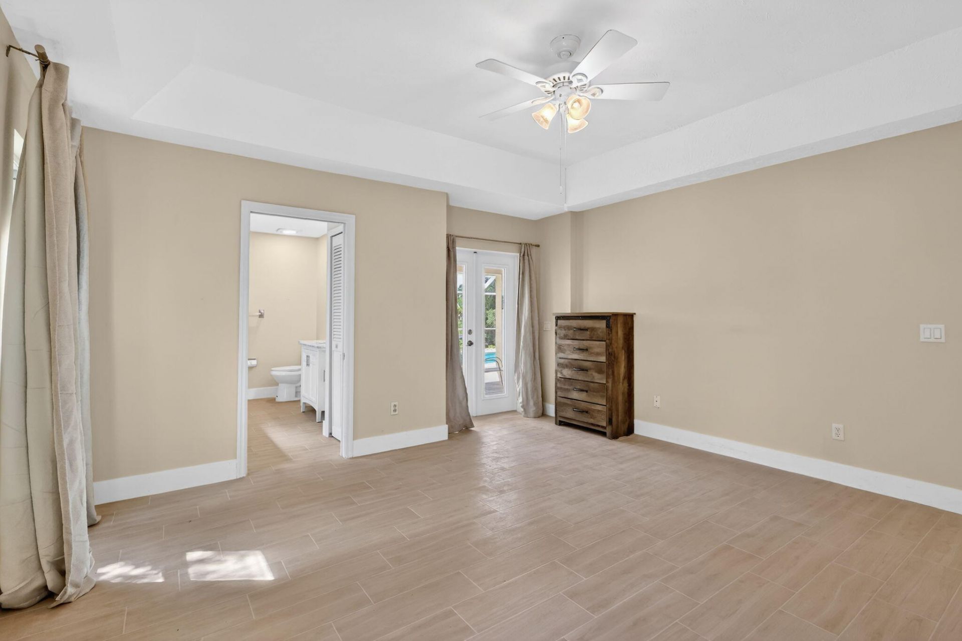 320 NE Surfside Avenue, Port Saint Lucie, FL 34983 Photo