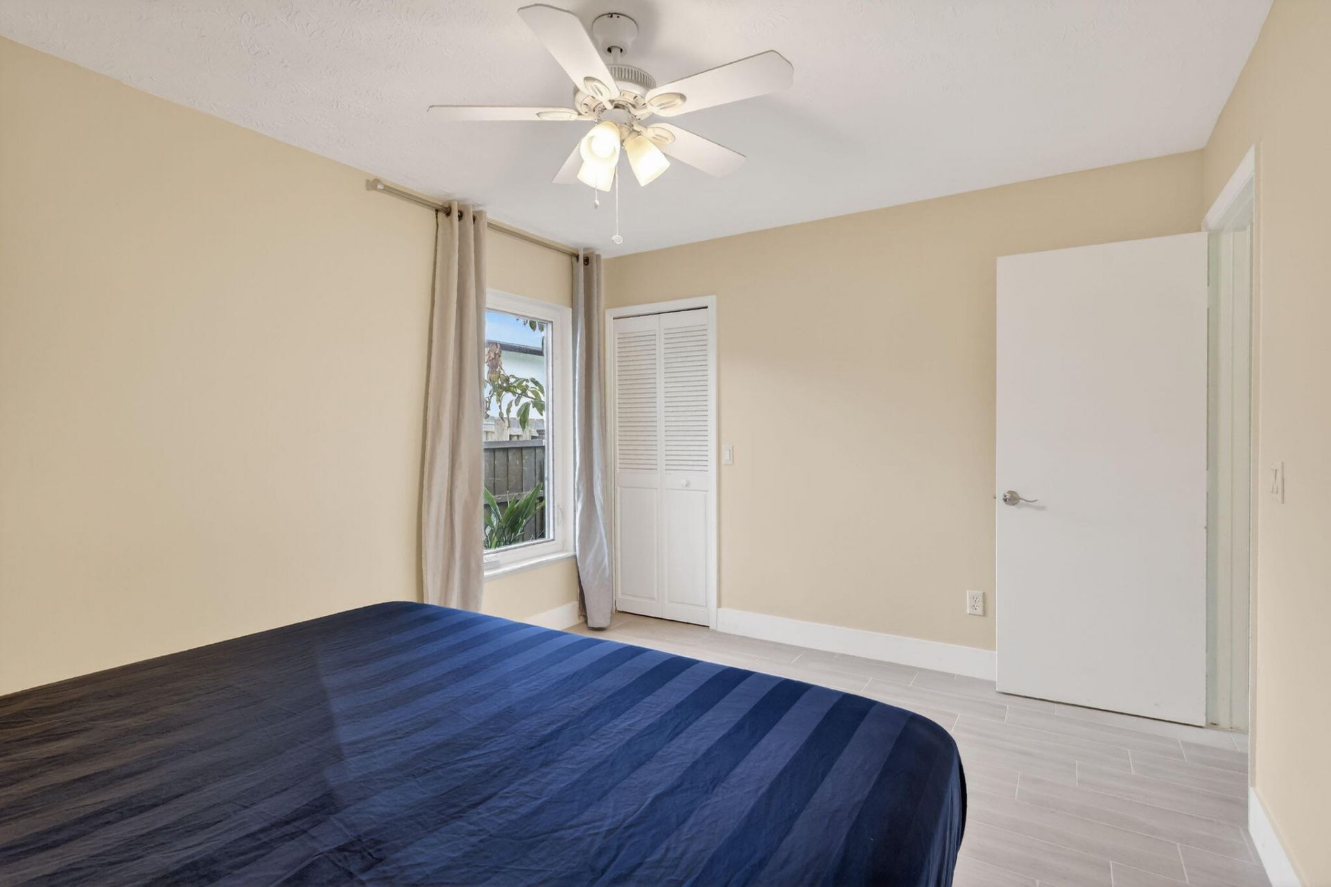 320 NE Surfside Avenue, Port Saint Lucie, FL 34983 Photo