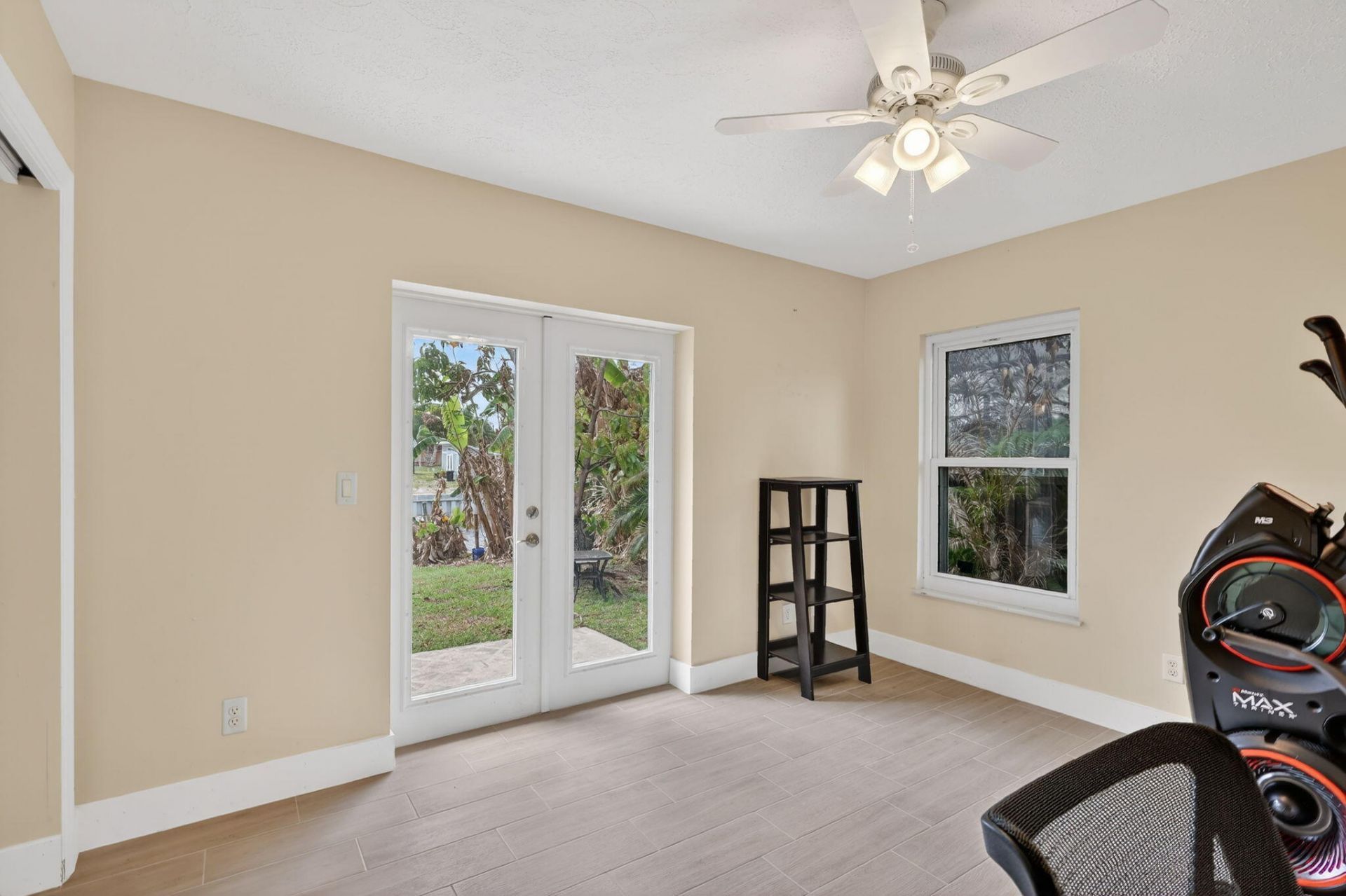 320 NE Surfside Avenue, Port Saint Lucie, FL 34983 Photo