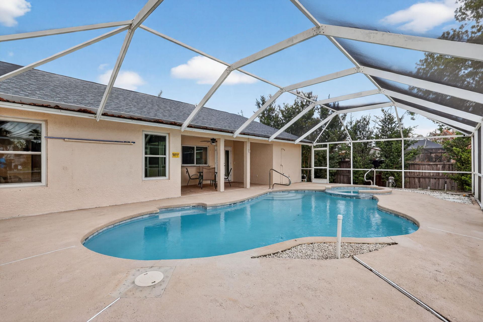 320 NE Surfside Avenue, Port Saint Lucie, FL 34983 Photo