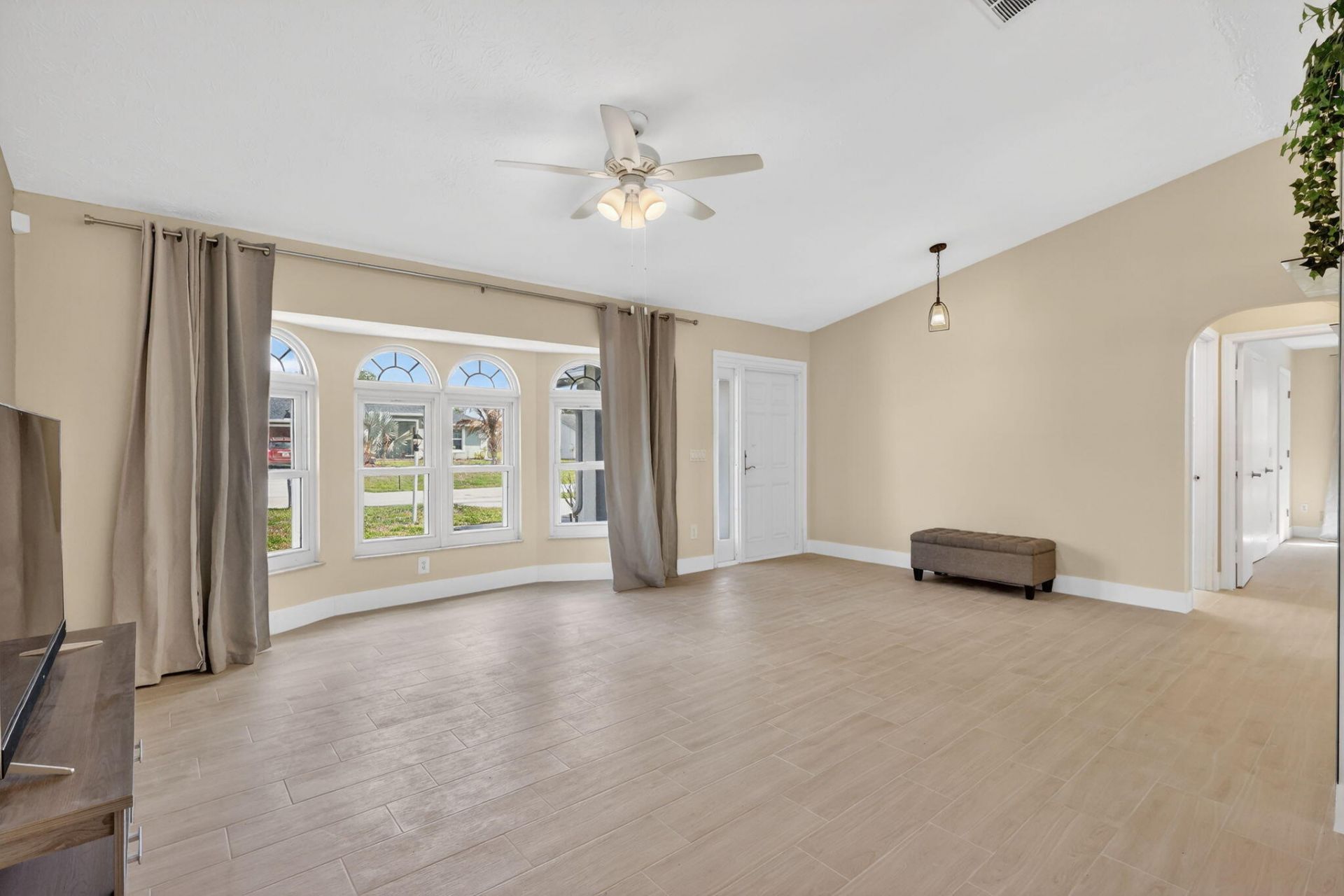 320 NE Surfside Avenue, Port Saint Lucie, FL 34983 Photo