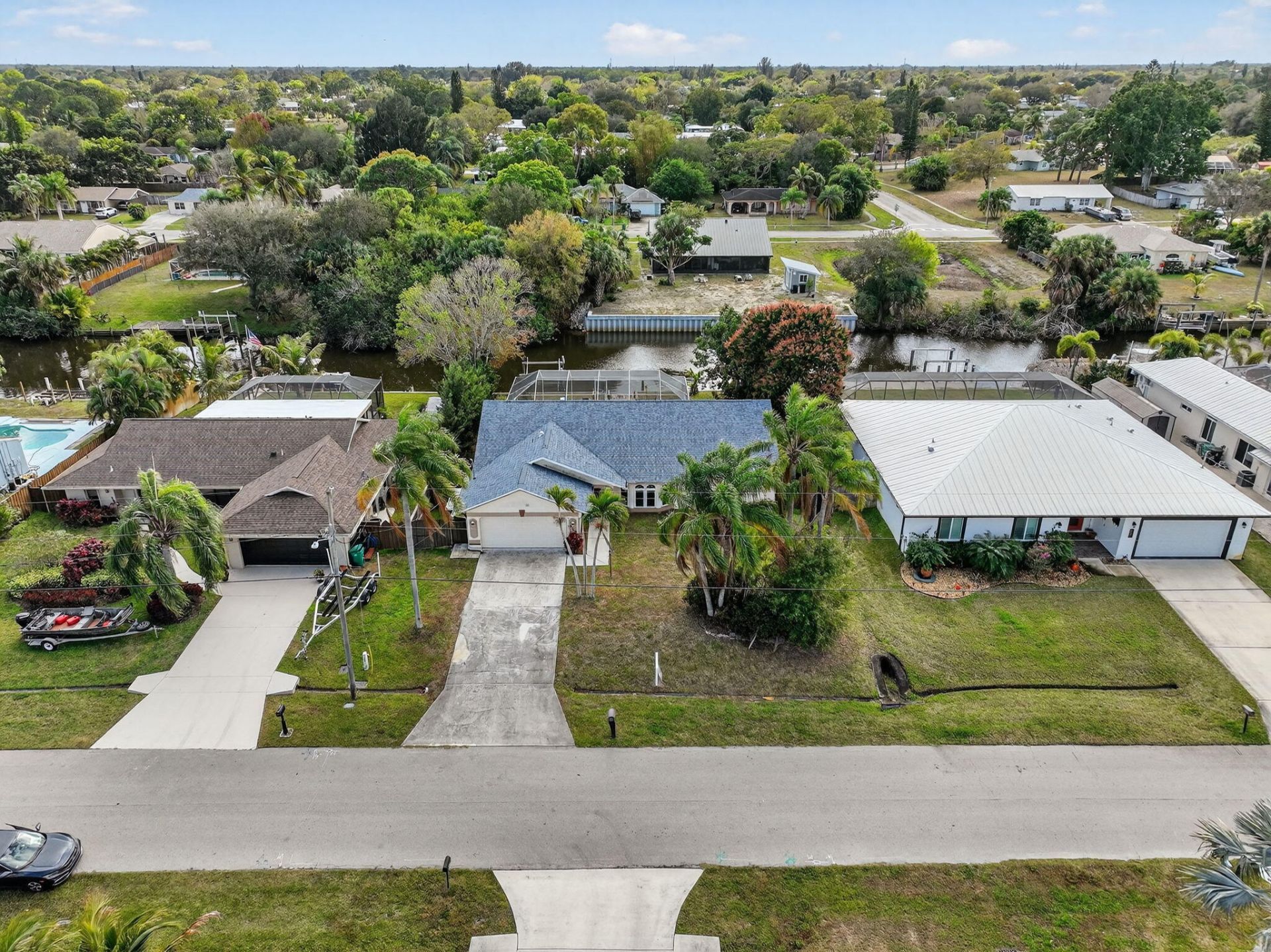 320 NE Surfside Avenue, Port Saint Lucie, FL 34983 Photo