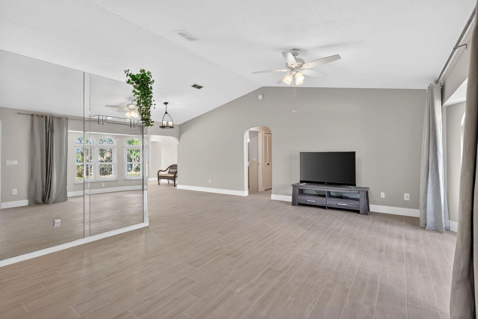 320 NE Surfside Avenue, Port Saint Lucie, FL 34983 Photo