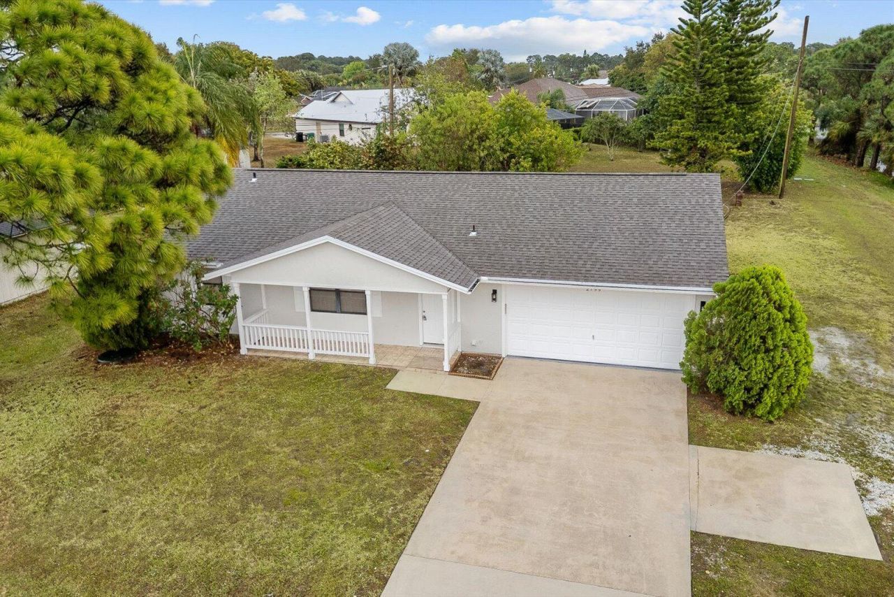 2799 SW Savona Boulevard, Port Saint Lucie, FL 34953 Photo