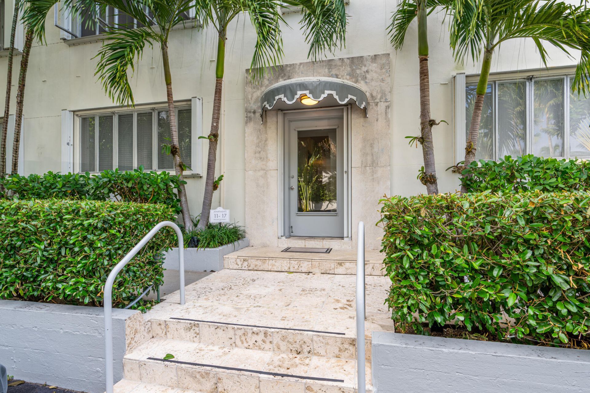 381 S Lake Drive, Unit 16, Palm Beach, FL 33480 Photo