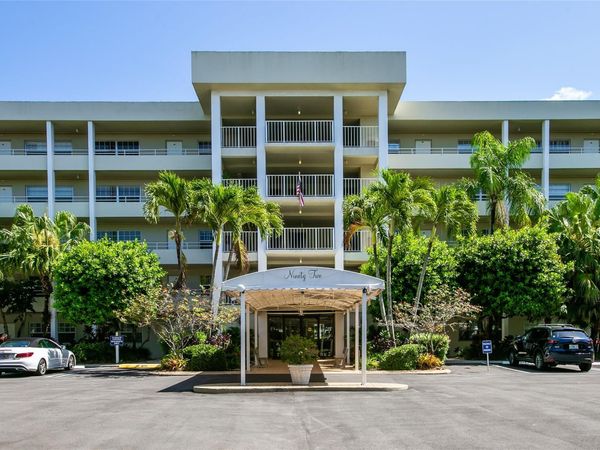 804 Cypress Blvd, Unit 106, Pompano Beach, FL 33069