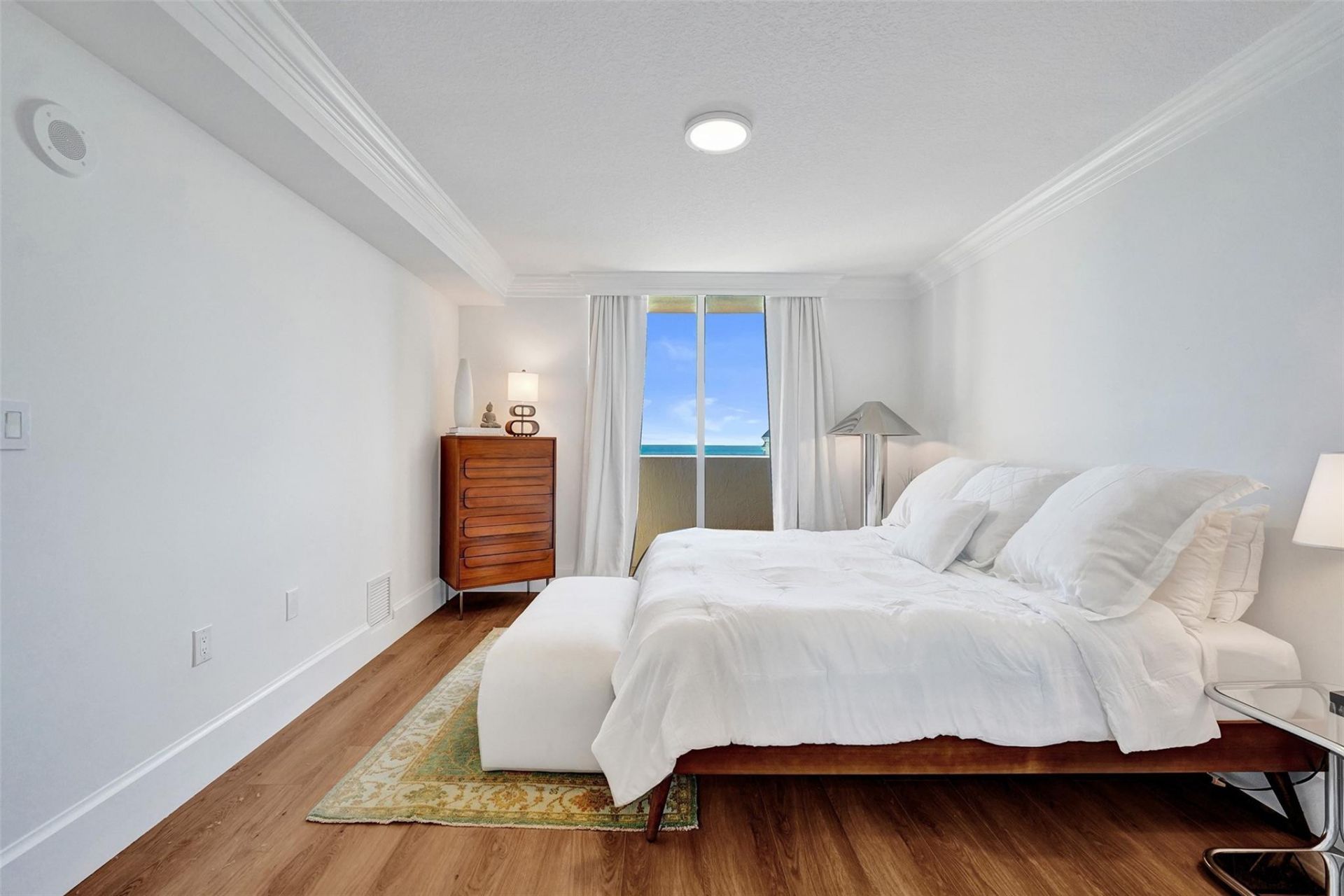 2011 N Ocean Boulevard, Unit 1406N, Fort Lauderdale, FL 33305 Photo