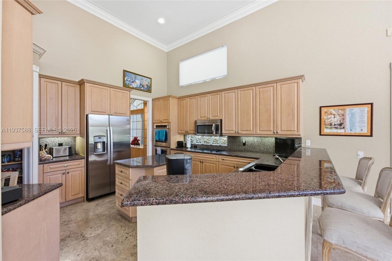 2442 Poinciana Ct, Weston, FL 33327 Photo