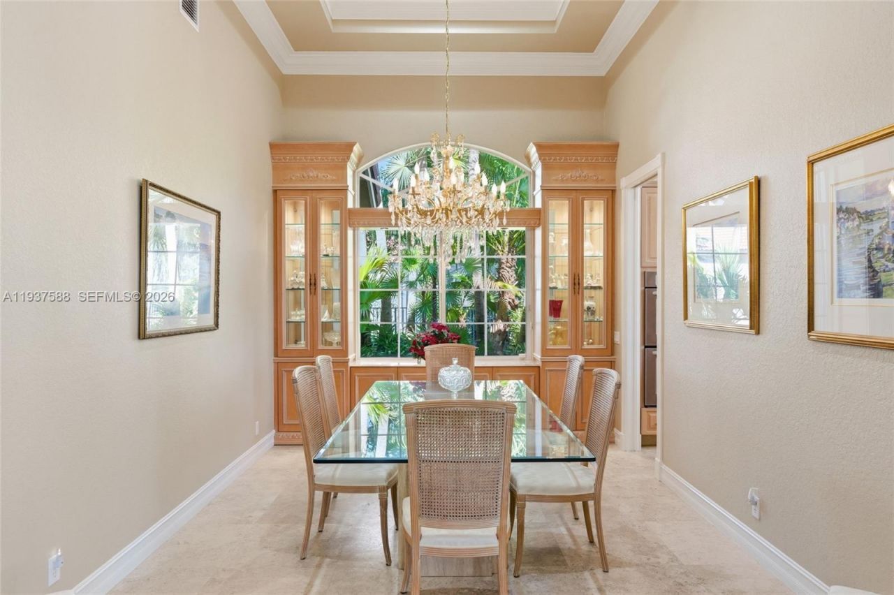 2442 Poinciana Ct, Weston, FL 33327 Photo